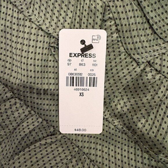 Express Women's Satin Downtown Cami Size XS Green V-Neck Ruffle Front NWT $48 - Picture 14 of 16